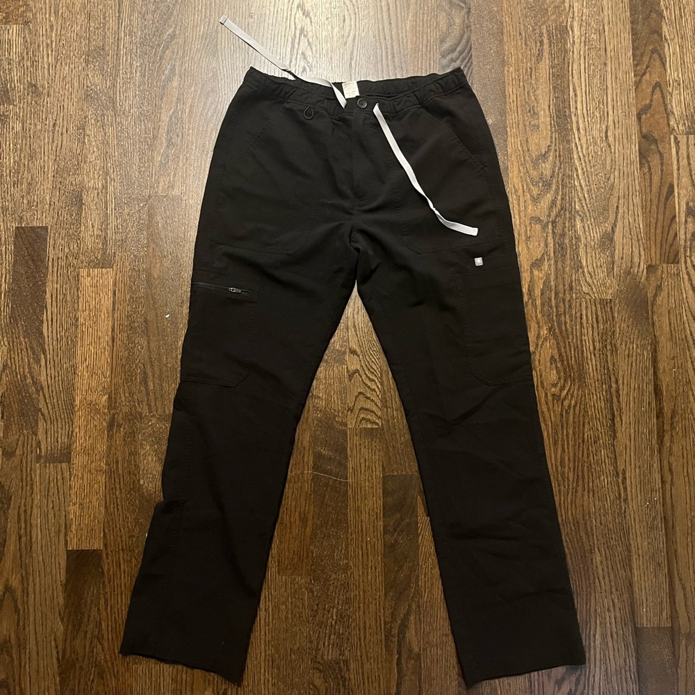 Men’s figs Cairo scrub pants black medium